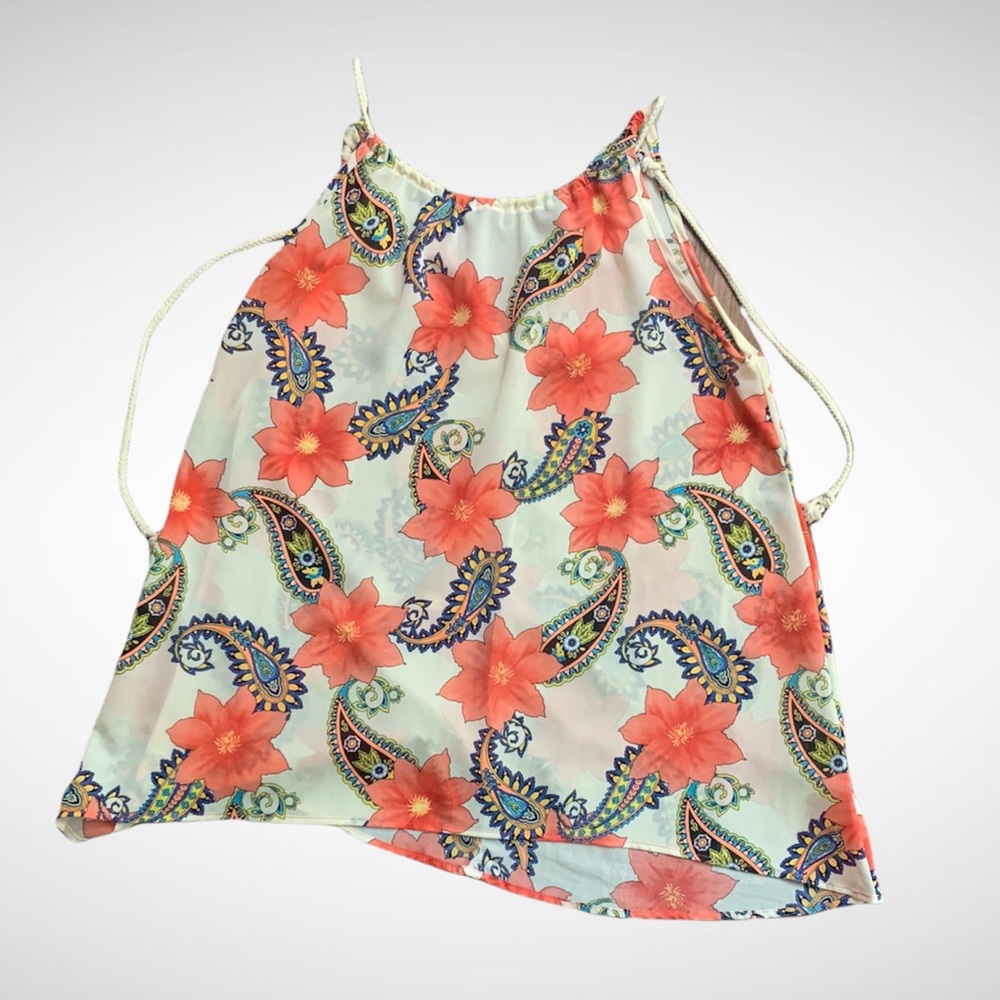 Woman’s Floral Sleeveless Shirt Size S